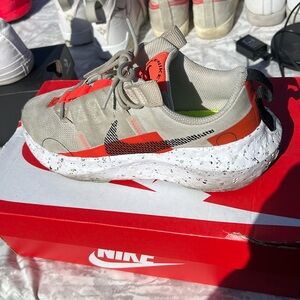 Youth Nike 5-1/2 | women’s 7-1/2